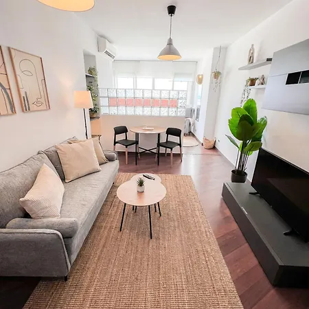 Beautiful Flat With Sea Views La Torre Апартаменты *